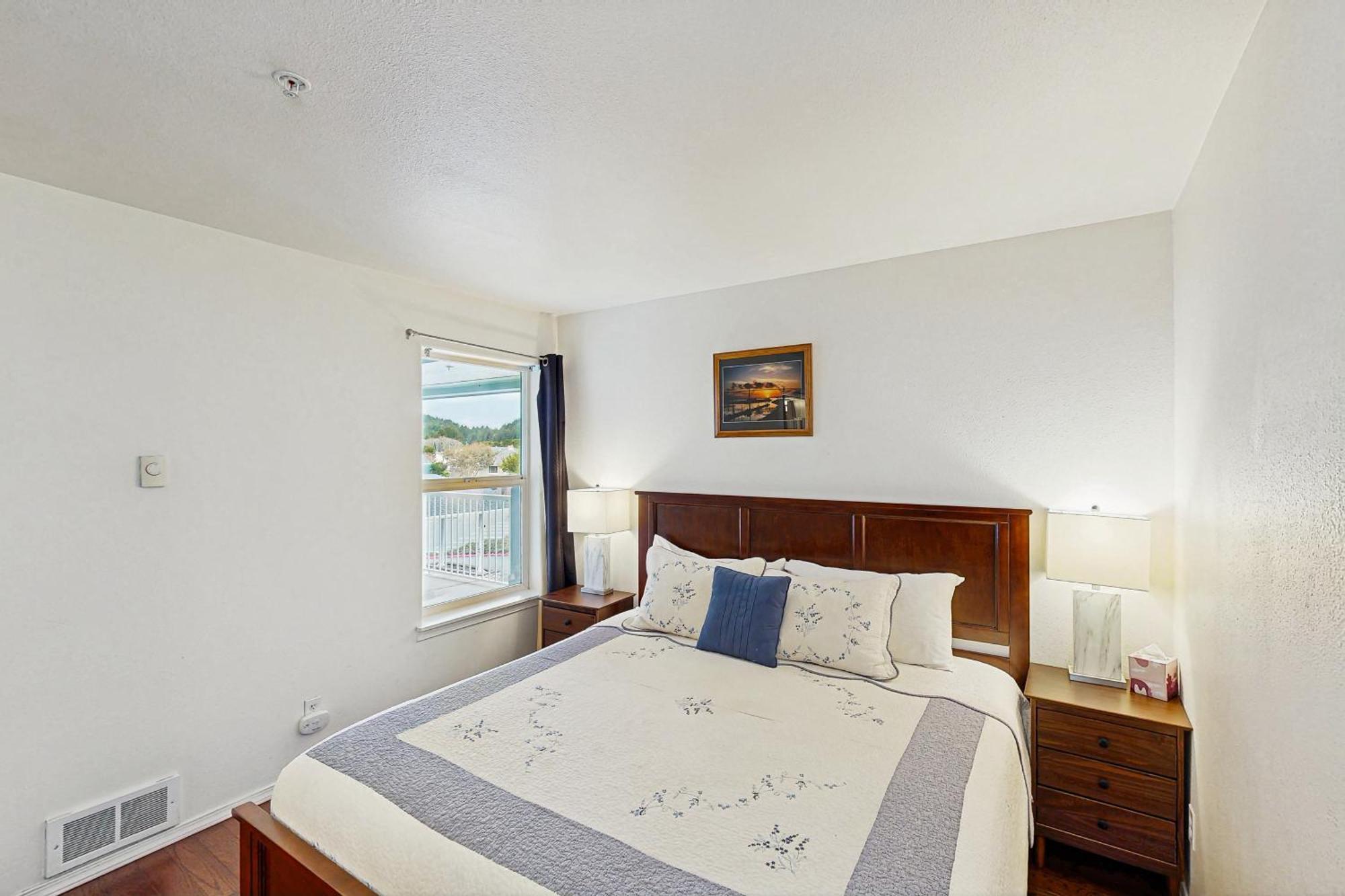 Апартаменты Waters Edge Salishan Beach Номер фото